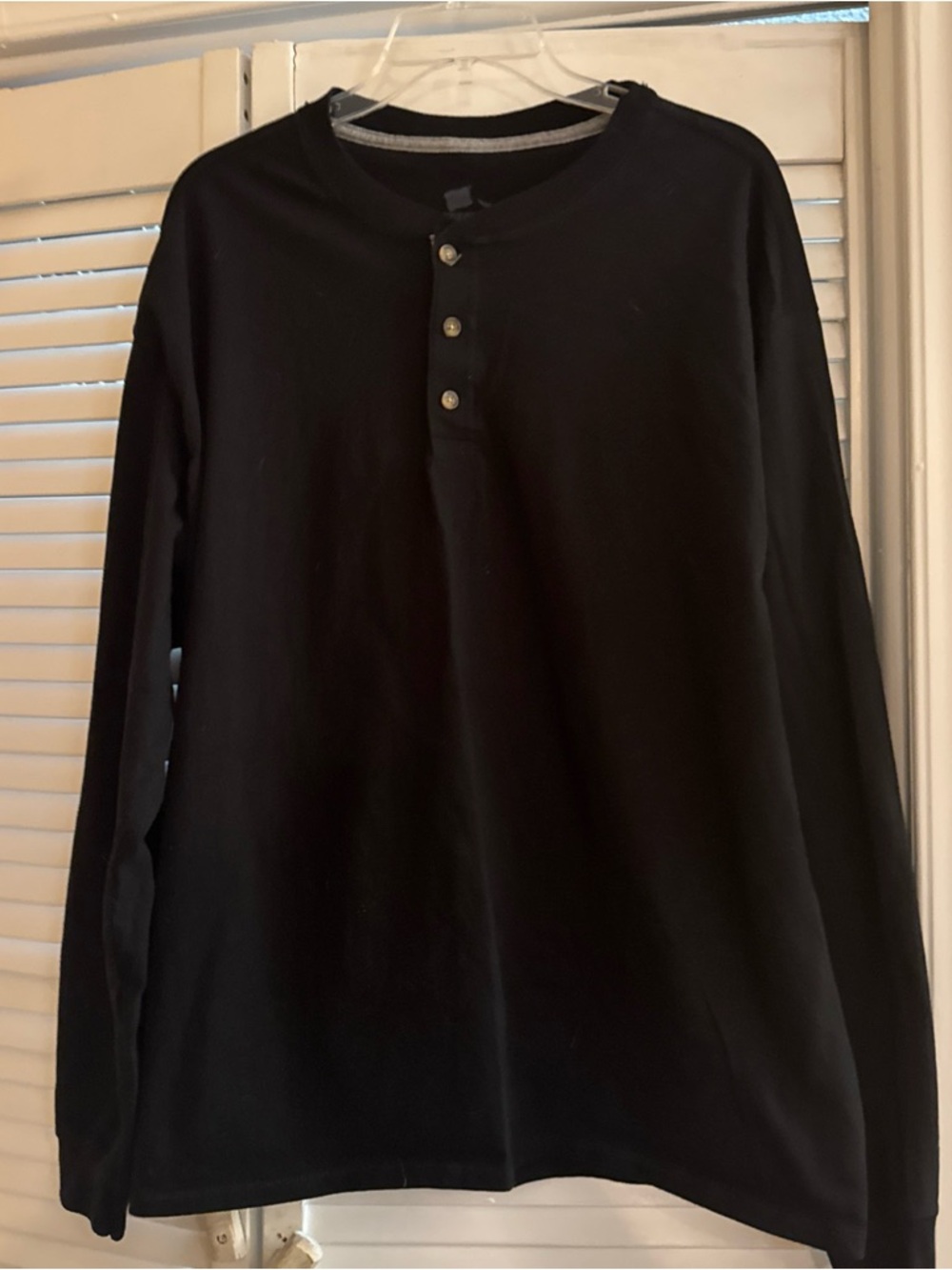 Hanes Black Long-Sleeve Henley Shirt